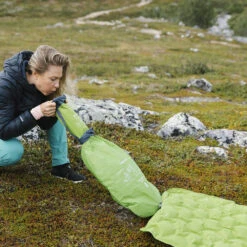 Halti Lago Pistokas Aquatech -Halty Kauppa 0640462 0440236 0640384 0520565 0542613 Halti Bubbles Makuualusta mood 9